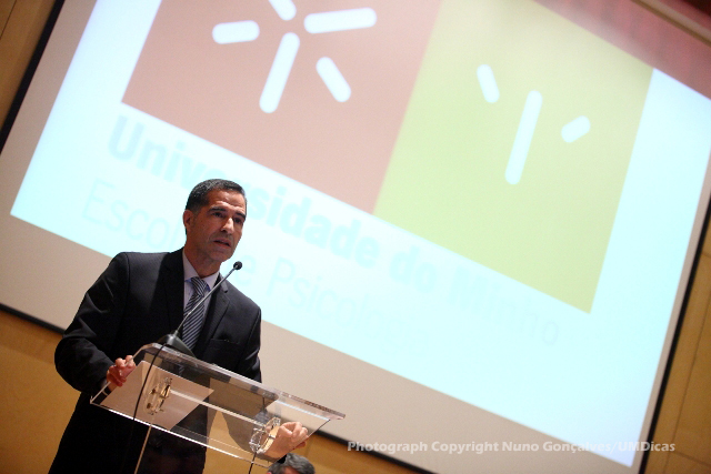 Thumbnail da galeria Tomada de posse Escola de Psicologia